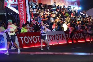 BIB: 0853, 1296
                            <button type="button" onclick="openModal(23215108)" class="btn btn-primary btn-sm float-right btn-popup" data-toggle="modal" data-target=".modal-high-quality">
                        <i class="fas fa-shopping-cart"></i> Add to Cart
                    </button>
                                            <button type="button" onclick="isThisMe(23215108, true)" class="btn btn-success btn-sm float-right btn-popup btn-isme hidden" data-toggle="tooltip" data-placement="bottom" title="นี่คือรูปของคุณใช่ไหม คลิกที่นี่เพื่อเอาเข้าอัลบั้ม">
                        <i class="fas fa-plus"></i> Add to album
                    </button>
                    <button type="button" onclick="isThisMe(23215108, false)" class="btn btn-warning btn-sm float-right btn-popup btn-isnotme hidden">
                        <i class="fas fa-ban"></i> Remove from album
                    </button>